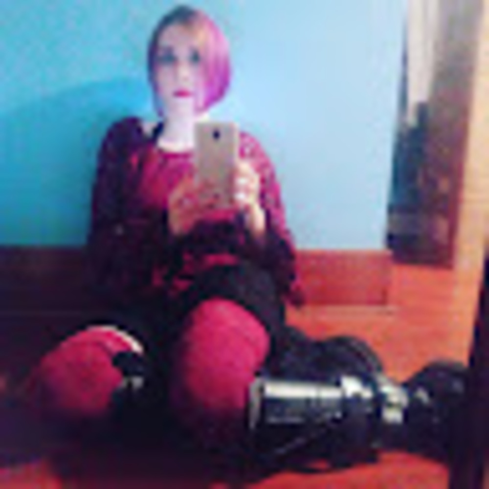 Meet your Posher, Lilith